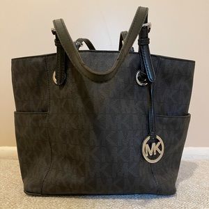Michael Kors tote